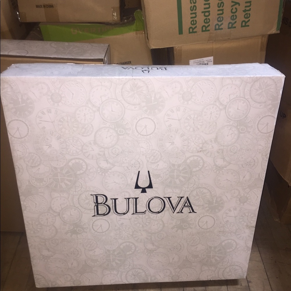 Bulova brand new wall clock ⏰- stunner ! - Picture 6 of 11